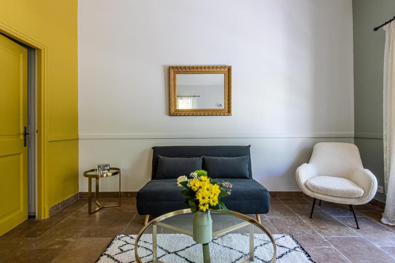 Hotel Mas Valentine Saint-Rémy-de-Provence Екстериор снимка