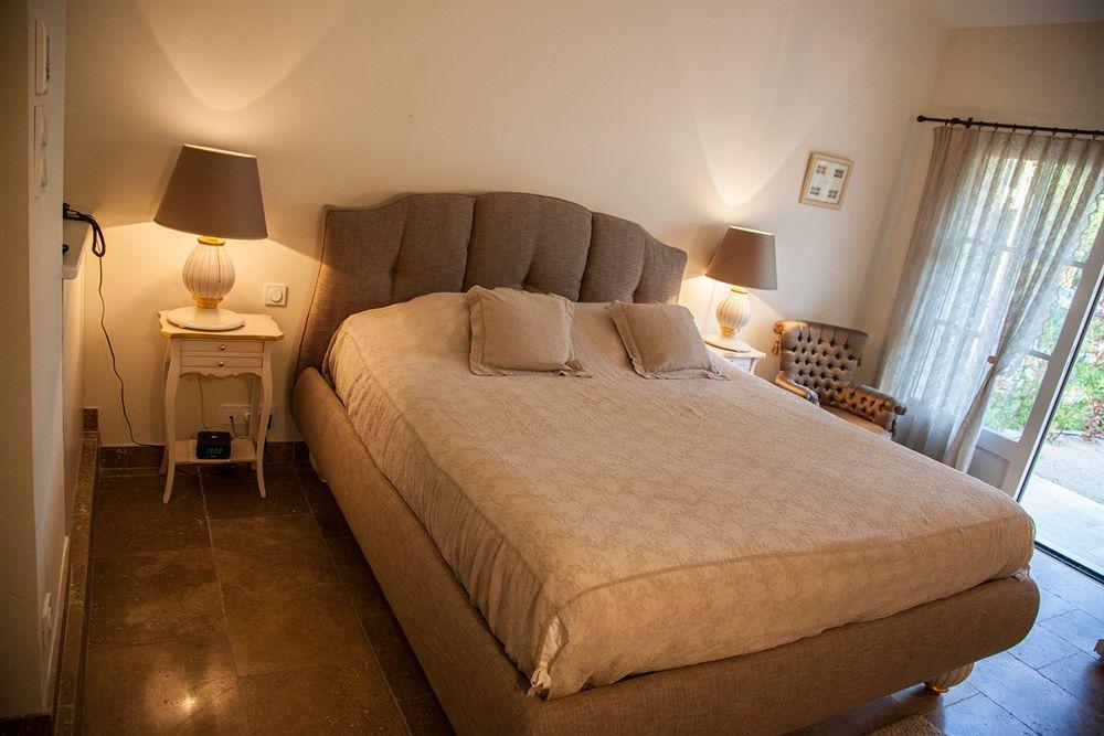 Hotel Mas Valentine Saint-Rémy-de-Provence Екстериор снимка